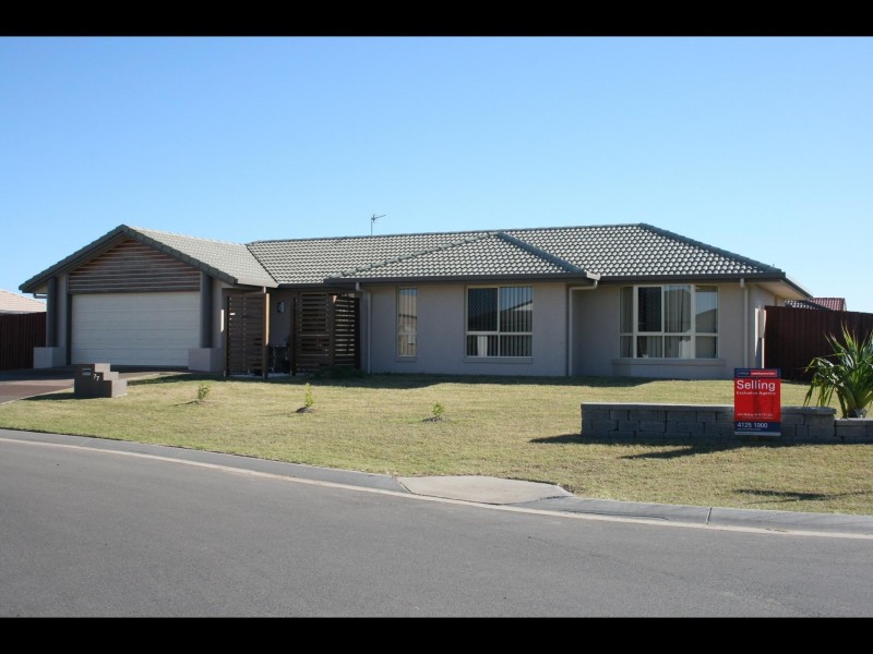 77 Endeavour Way, Eli Waters QLD 4655