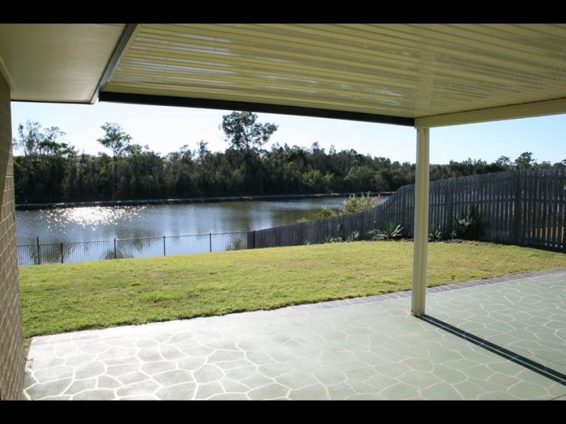 13 Lady Penrhyn Drive, Eli Waters QLD 4655