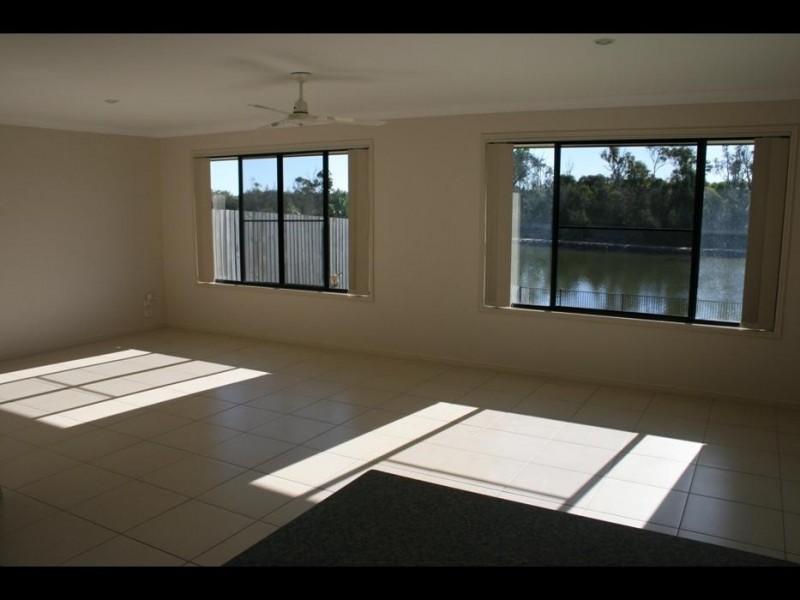 13 Lady Penrhyn Drive, Eli Waters QLD 4655