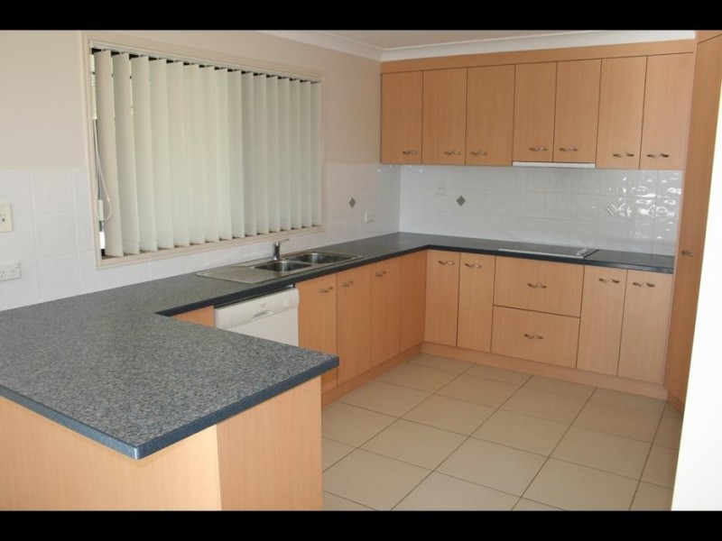 13 Lady Penrhyn Drive, Eli Waters QLD 4655