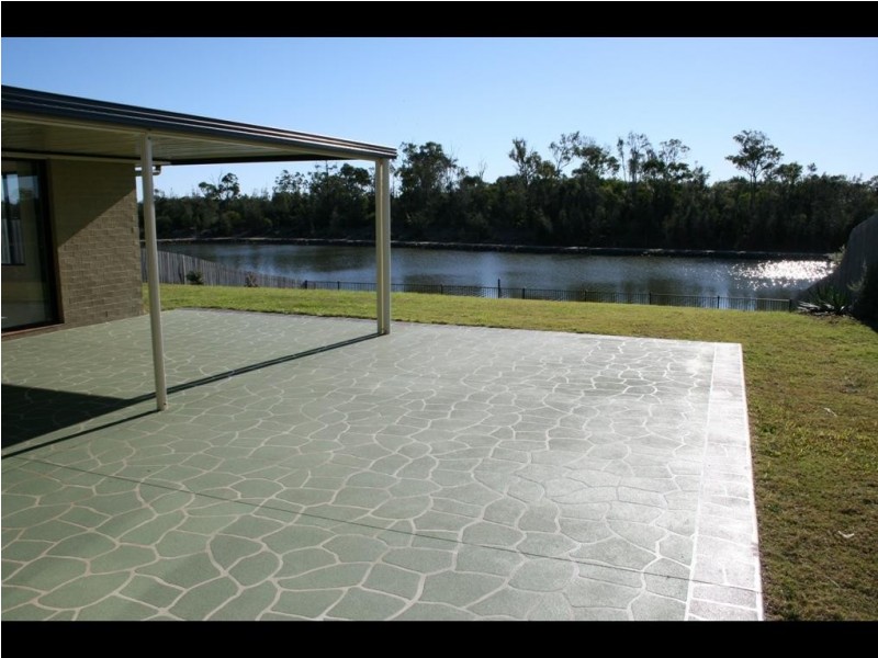 13 Lady Penrhyn Drive, Eli Waters QLD 4655