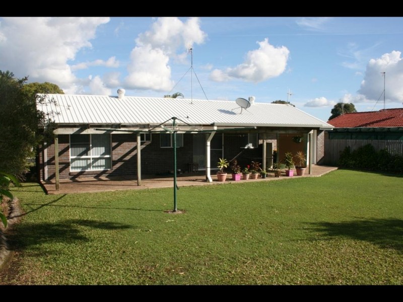 4 Glen Court, Point Vernon QLD 4655