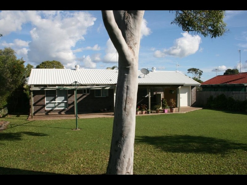 4 Glen Court, Point Vernon QLD 4655