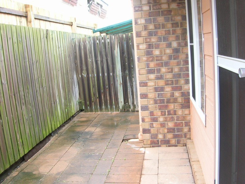 2/72 Winchelsea Street, Pialba QLD 4655