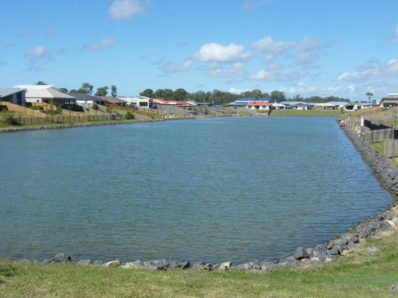 77 Endeavour Way, Eli Waters QLD 4655