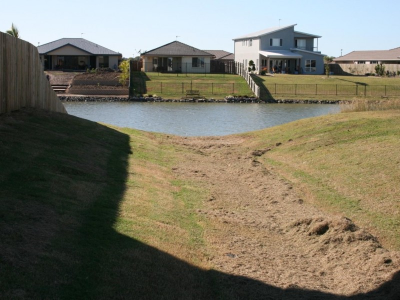 77 Endeavour Way, Eli Waters QLD 4655