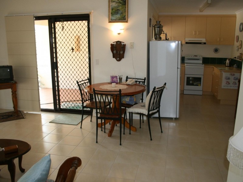 15/12 Freshwater Street, Torquay QLD 4655