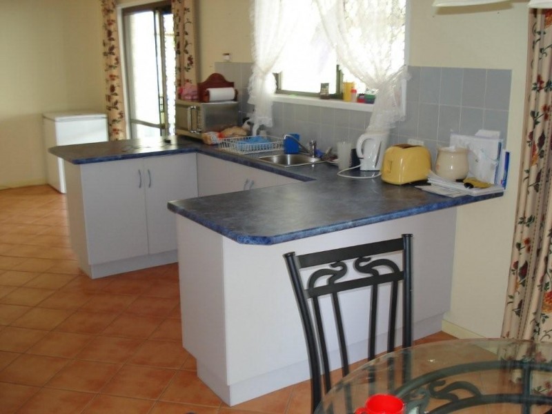 72 Cunningham Street, Urangan QLD 4655