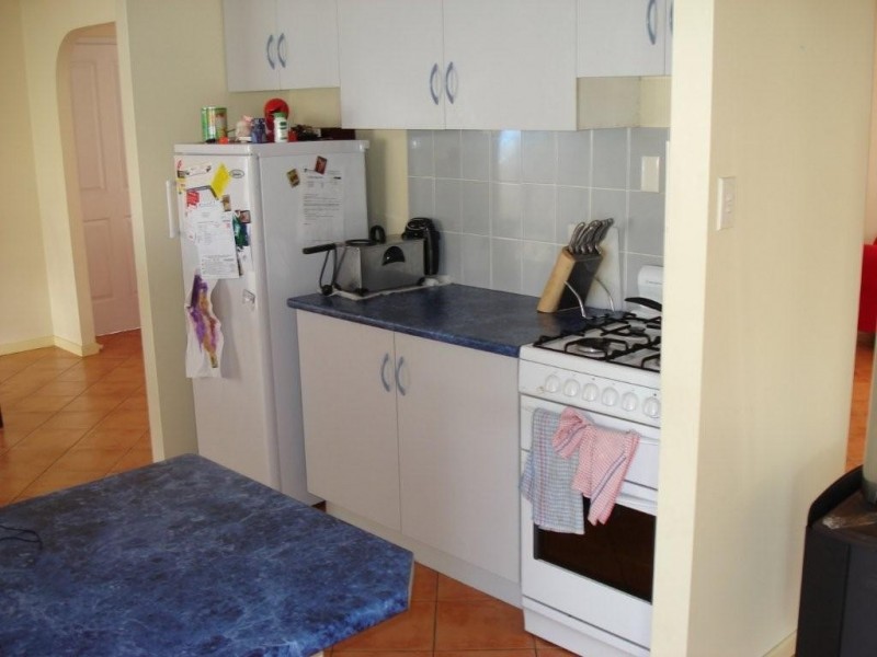 72 Cunningham Street, Urangan QLD 4655