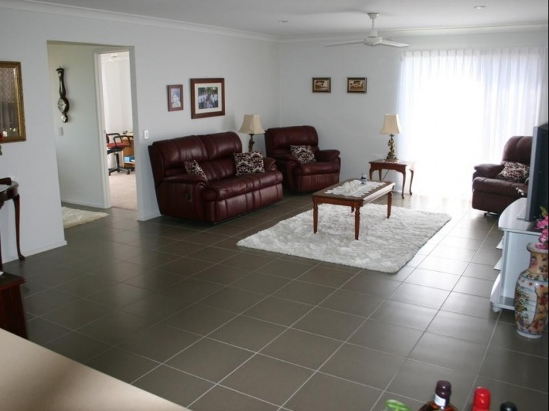 36 Endeavour Way, Eli Waters QLD 4655