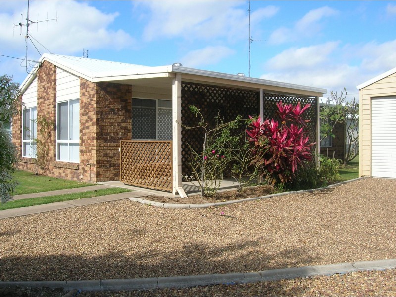 779 Boat Harbour Drive, Urangan QLD 4655