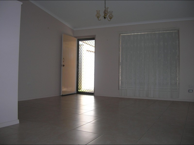 779 Boat Harbour Drive, Urangan QLD 4655