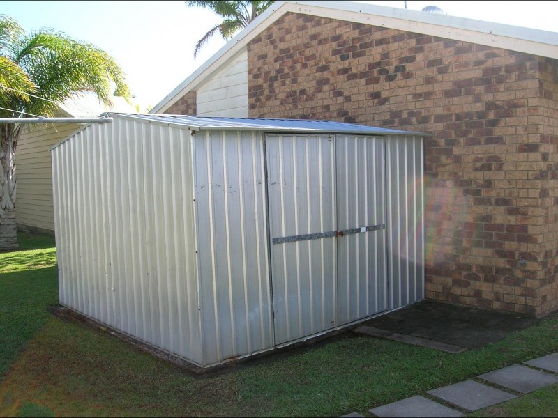 779 Boat Harbour Drive, Urangan QLD 4655