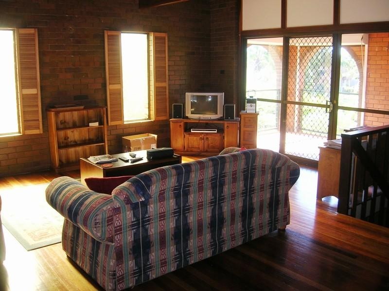 28 Zephyr Street, Scarness QLD 4655