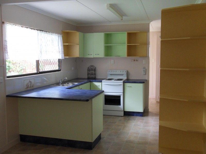 29 Paradise Street, Point Vernon QLD 4655