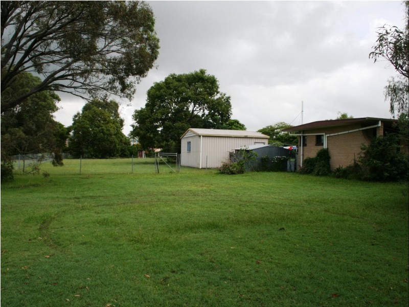 73 Urangan Street, Torquay QLD 4655