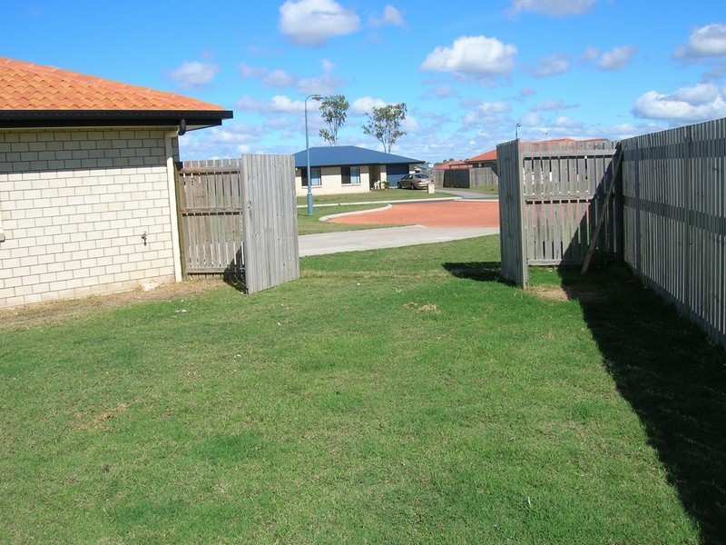 Point Vernon QLD 4655