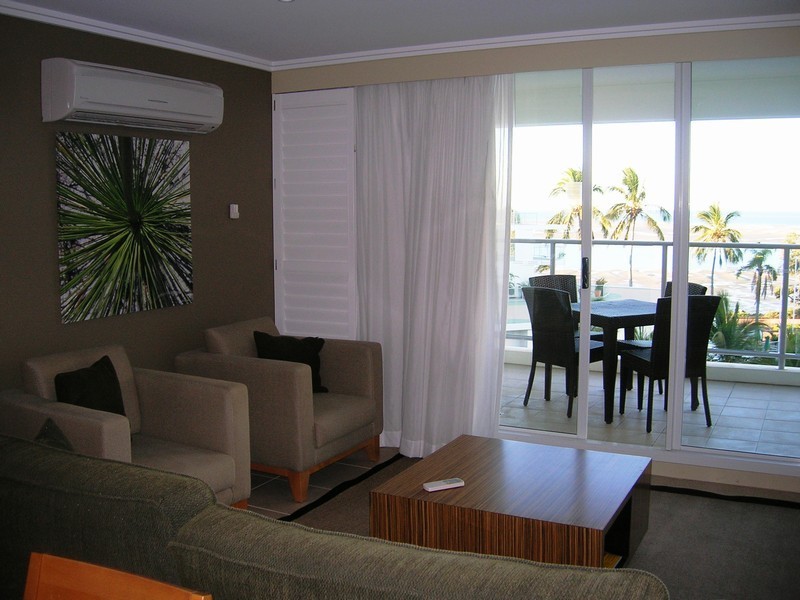 Unit 312 Peppers Pier Resort, Urangan QLD 4655