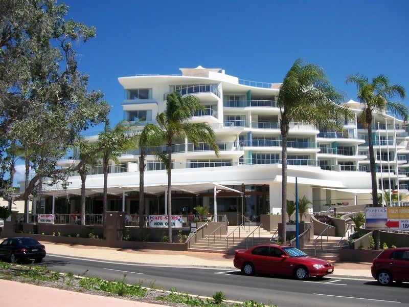 Unit 312 Peppers Pier Resort, Urangan QLD 4655