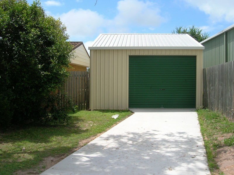 31 Park Street, Urangan QLD 4655