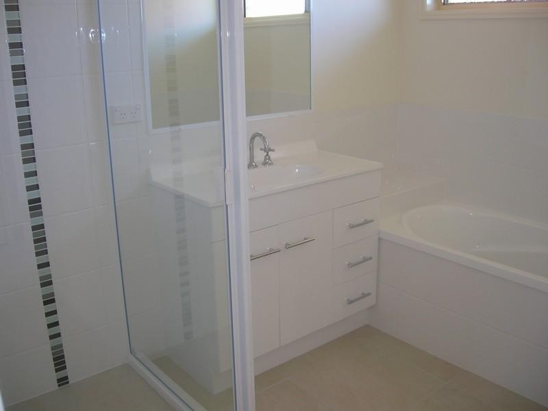 35 Kookaburra Drive, Eli Waters QLD 4655