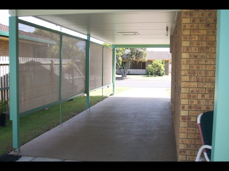 18 South Street, Urangan QLD 4655