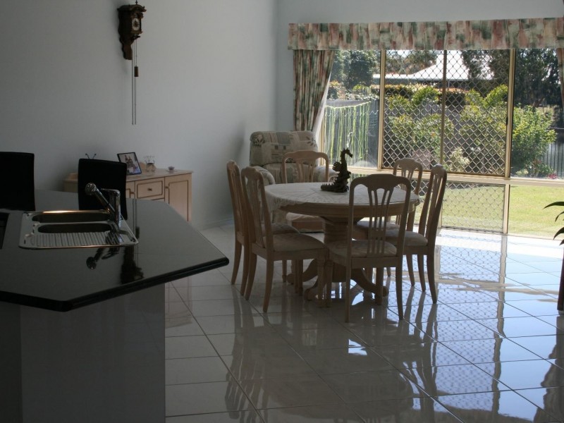 14 Harrison Circuit, Urangan QLD 4655