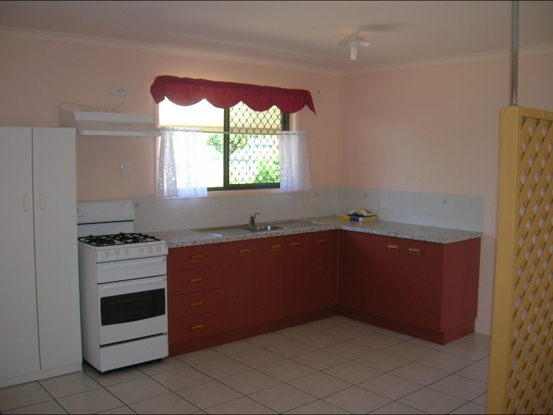12 Aimee Drive, Urangan QLD 4655