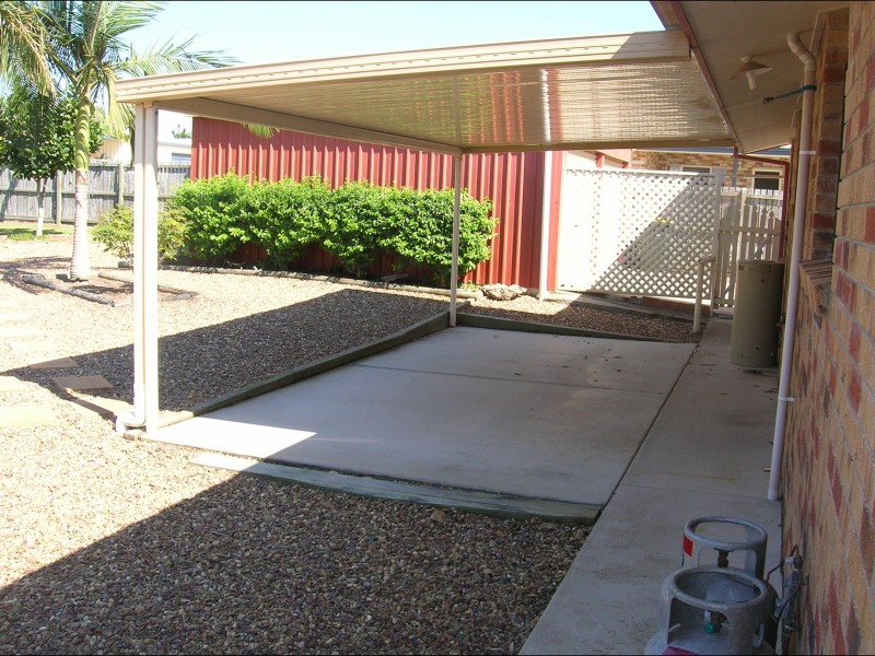 12 Aimee Drive, Urangan QLD 4655