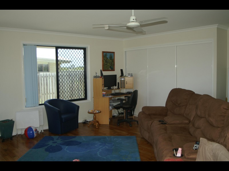 11 Whistler Court, Eli Waters QLD 4655