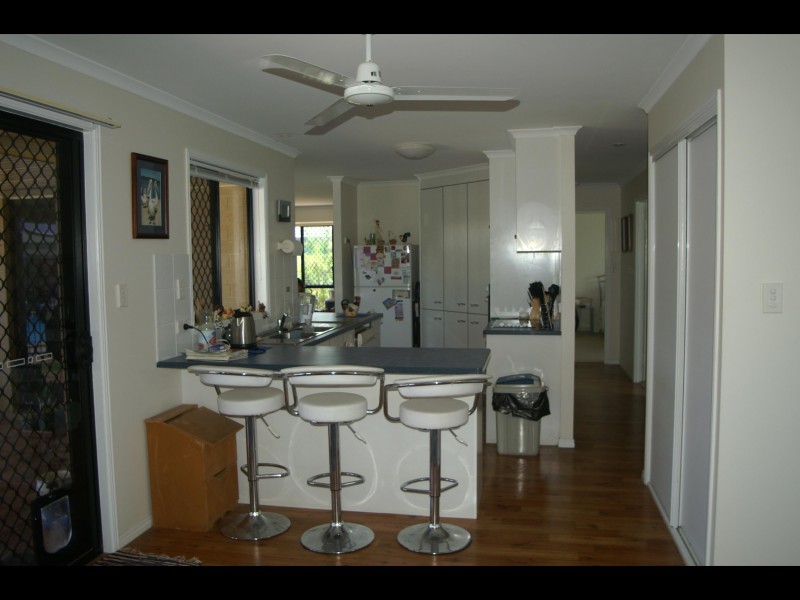 11 Whistler Court, Eli Waters QLD 4655