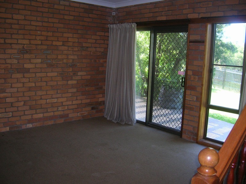 34 Hillcrest Avenue, Scarness QLD 4655