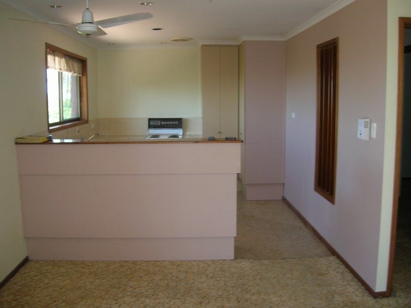 34 Hillcrest Avenue, Scarness QLD 4655