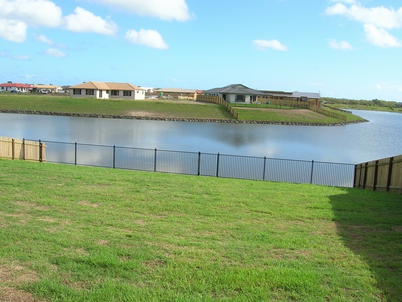 35 Endeavour Way, Eli Waters QLD 4655