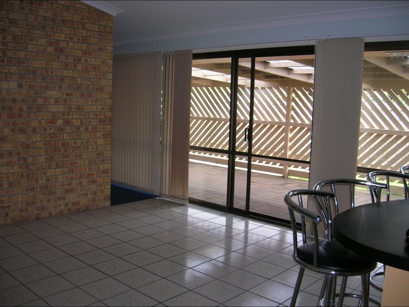 41 Hansen Street, Urangan QLD 4655