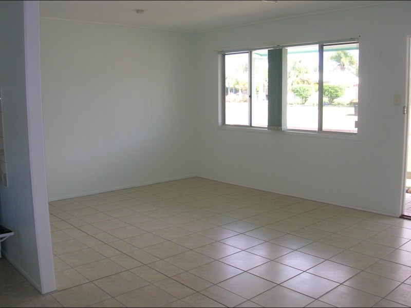 150 Pulgul Street, Urangan QLD 4655