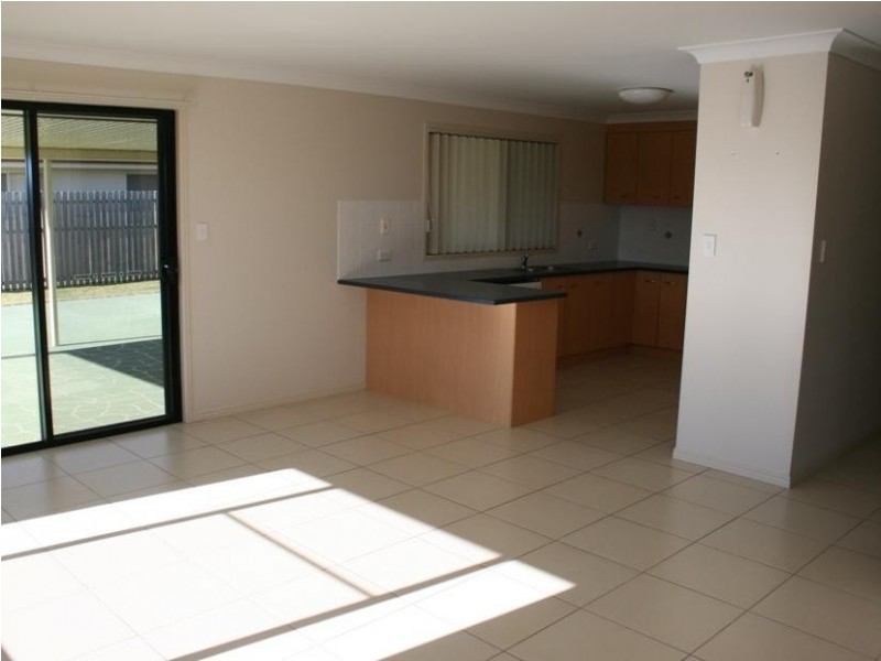 13 Lady Penrhyn Drive, Eli Waters QLD 4655