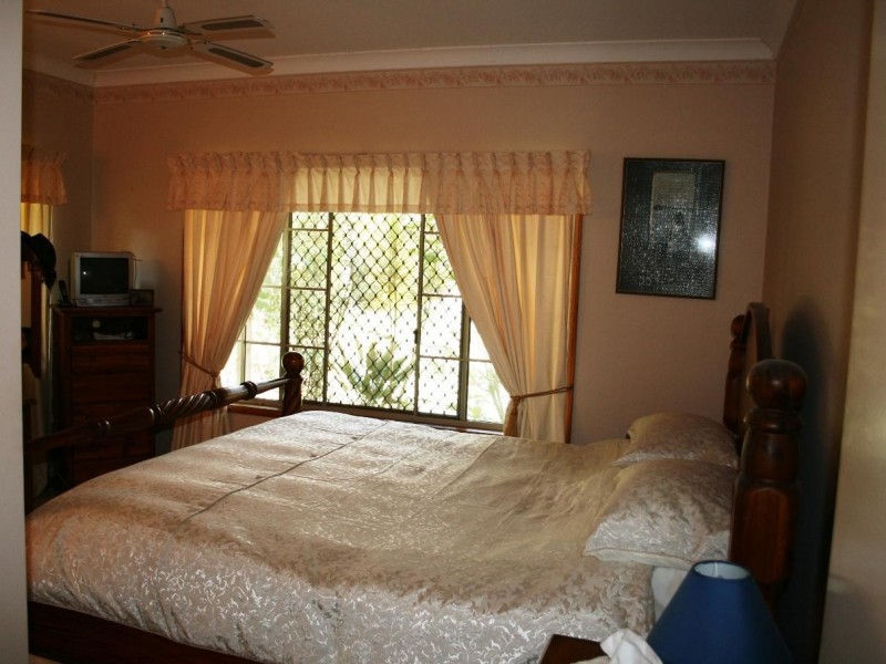 36 Wellington Crescent, Wondunna QLD 4655