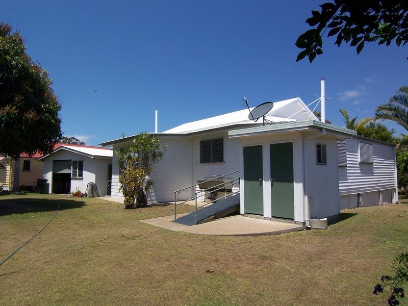 38 Ocean Street, Torquay QLD 4655