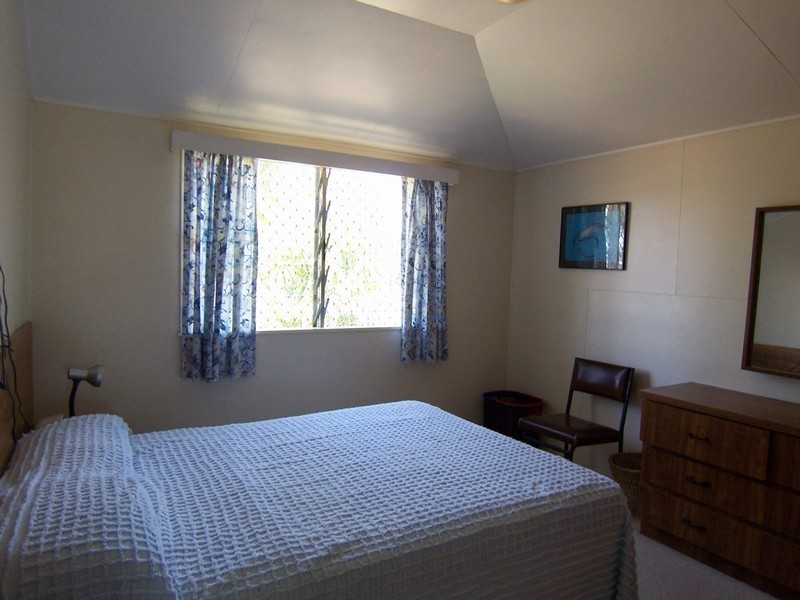 38 Ocean Street, Torquay QLD 4655