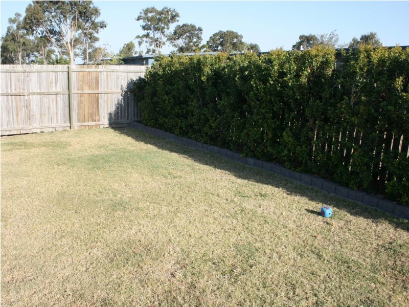 18 Endeavour Way, Eli Waters QLD 4655