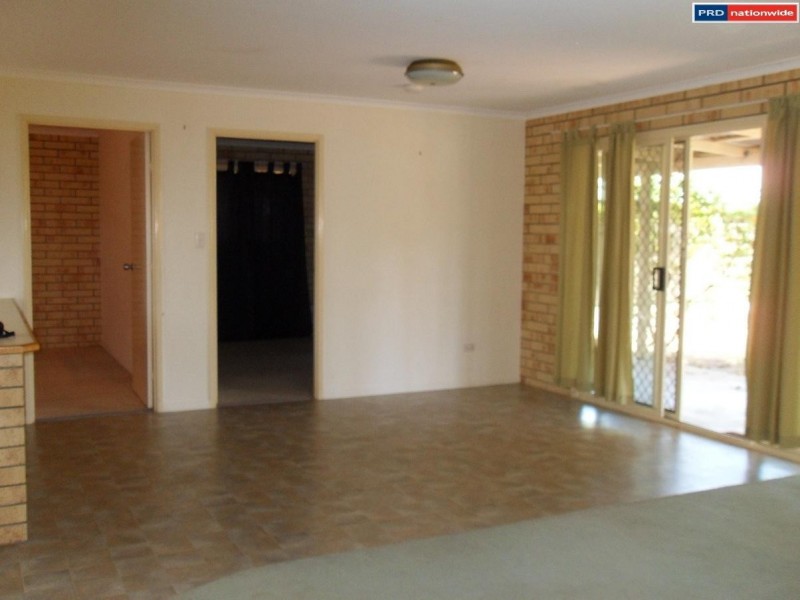 49 Hibiscus Street, Urangan QLD 4655