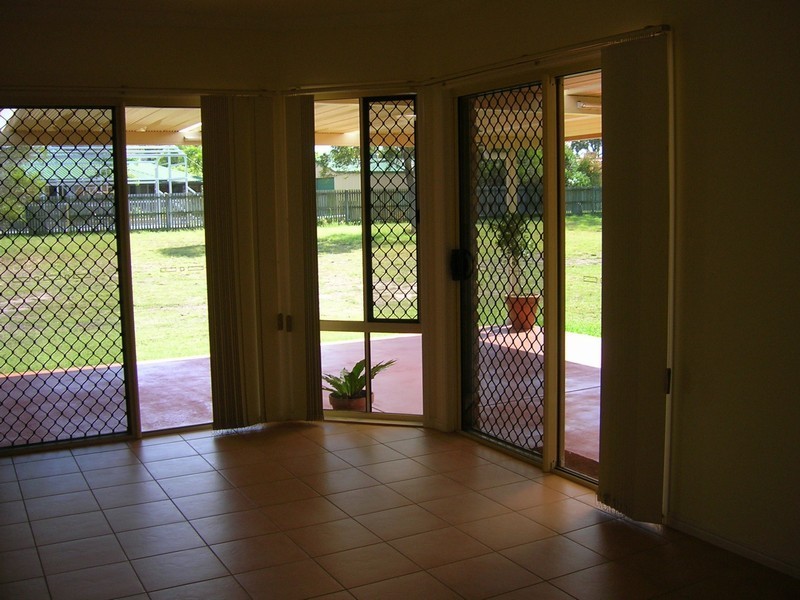 3 Lucyanne Court, Urangan QLD 4655