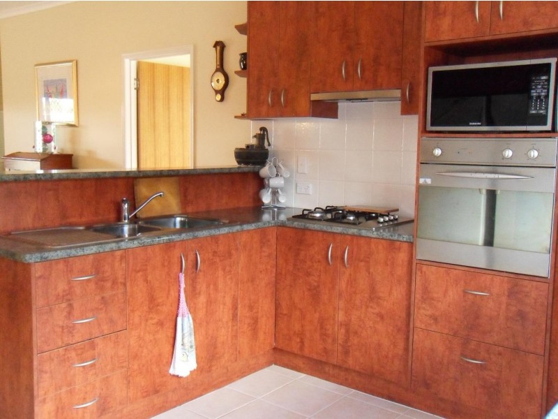 30 Ross Street, Burrum Heads QLD 4659