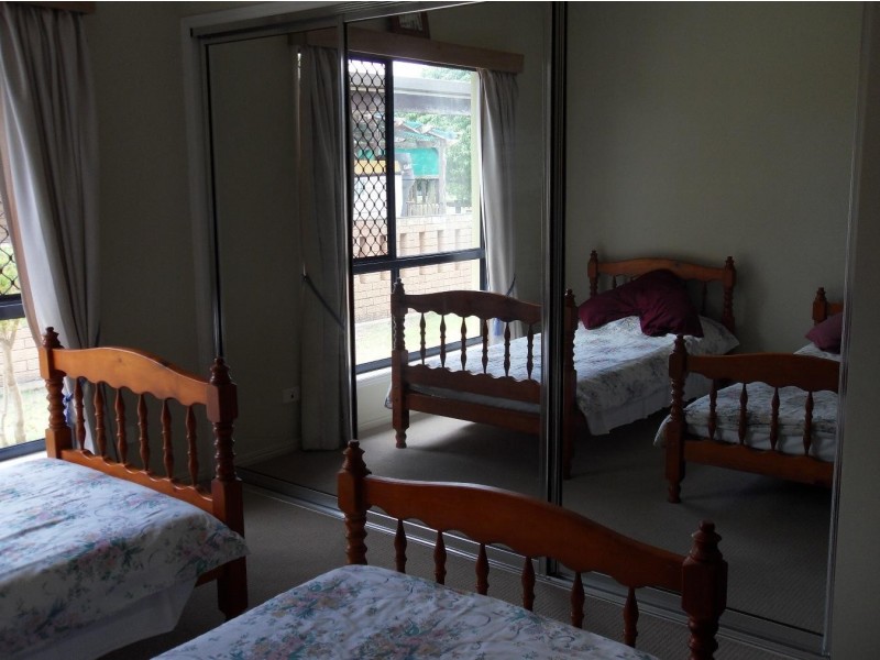 30 Ross Street, Burrum Heads QLD 4659