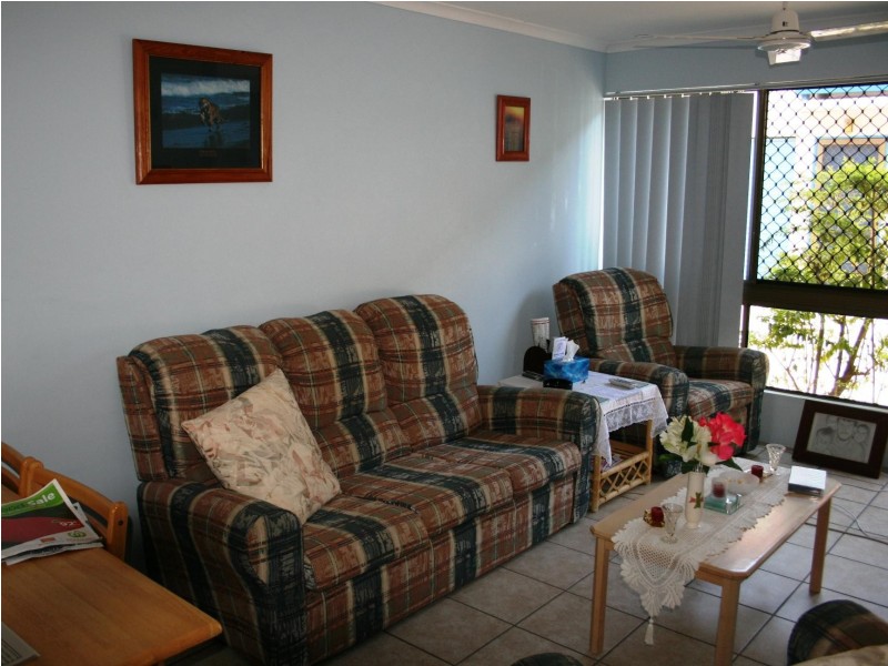 8/10 McKean Road, Scarness QLD 4655