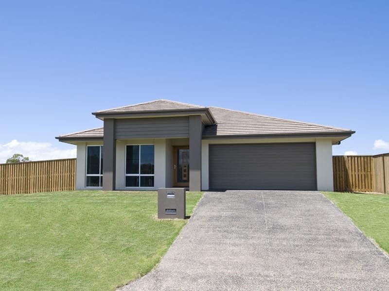 65 Parklands Blvd, Wondunna QLD 4655