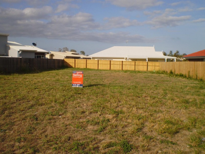 3 Swan View Drive, Toogoom QLD 4655