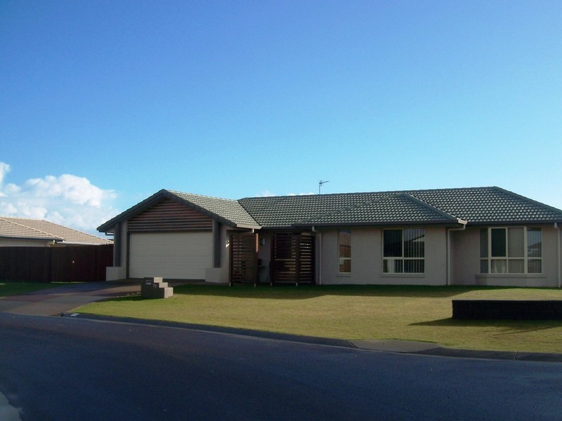 Eli Waters QLD 4655