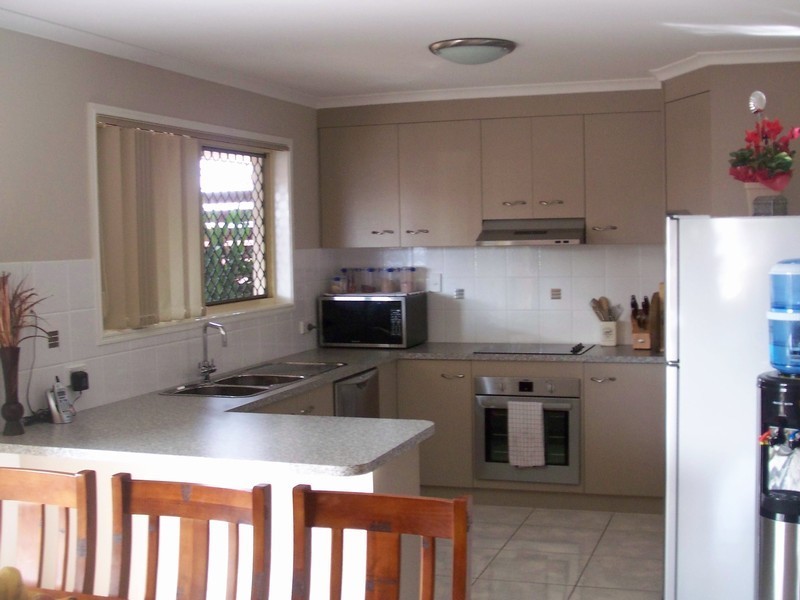 Eli Waters QLD 4655